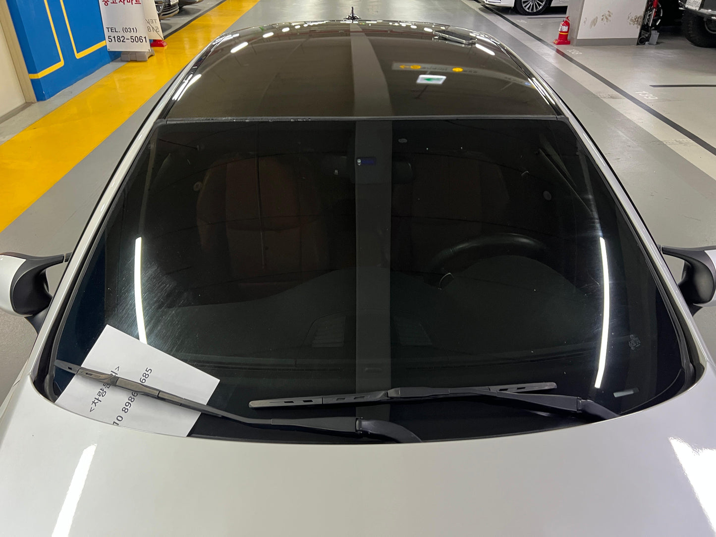 BMW E92 M3 | 43.958 km | Mineralweiß | DKG | Coupé