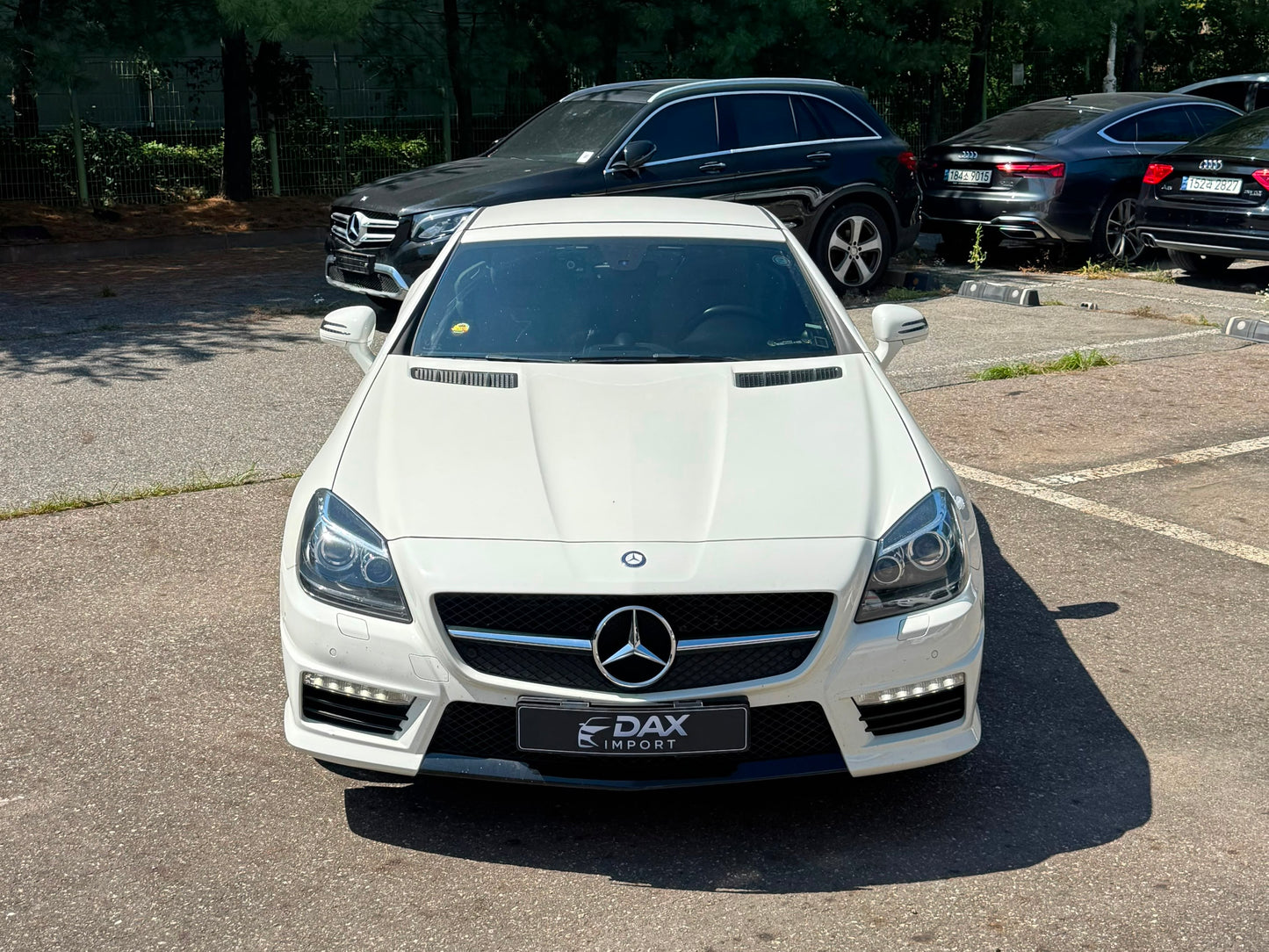 Mercedes-Benz SLK 55 AMG (R172) | 65.989 km | Calcitweiß | AMG SPEEDSHIFT PLUS 7G-TRONIC | Roadster | Südkorea