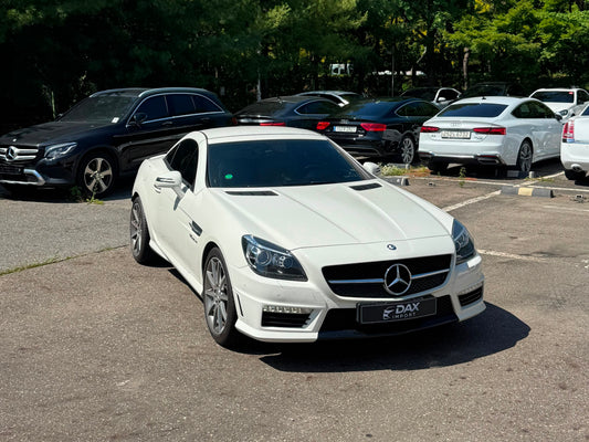 Mercedes-Benz SLK 55 AMG (R172) | 65.989 km | Calcitweiß | AMG SPEEDSHIFT PLUS 7G-TRONIC | Roadster | Südkorea